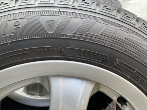 175/65/R 14 スタッドレスタイヤ　ホイール付き　昨年購入実走行4,000キロ