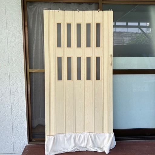 アコーディオンカーテン　アコーディオンドア