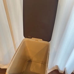 ゴミ箱　差し上げますの画像