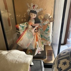 羽子板、ひな人形、五重塔などの画像