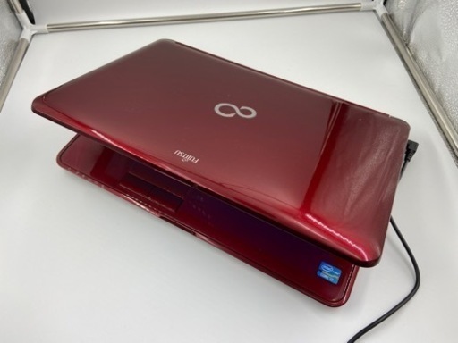 コスパ最高！！ハイスペック！SSD搭載☆富士通☆メモリー8GB