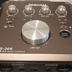 TASCAM DSPミキサー搭載USB2.0 192kHz対応オーディオインターフェース US-366の画像