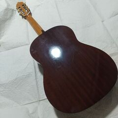 クラシックギター　秀作（出品中の家具と一緒にお引き取りで０円）の画像