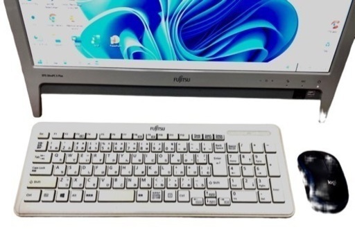 売却済?富士通 ESPRIMO 液晶一体型 / 20インチ/2コア/8GB//Win11pro/Office2021/アプリ多数すぐ繋