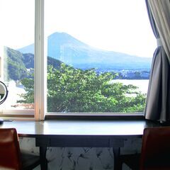 シフト自由！交通費支給！まかない付き！絶景ホテルでの客室清掃アルバイトの画像