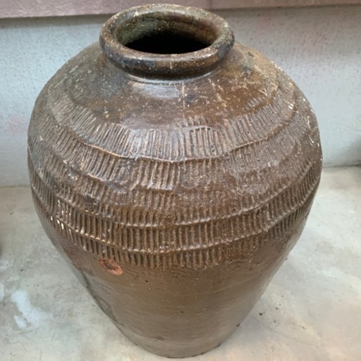 紹興酒の壺