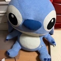 ディズニー　スティッチジャンボぬいぐるみ