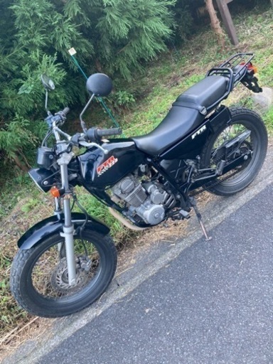バイク FTR223