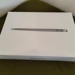 [取引中]APPLE MacBook Air MGN63J/A