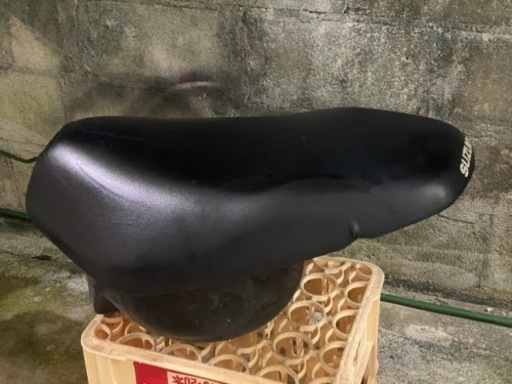 アドレスv125g純正シート付きメットイン