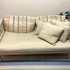 0円  ソファ3人掛け用　ホワイト木製枠のみ  貰ってくださいの画像