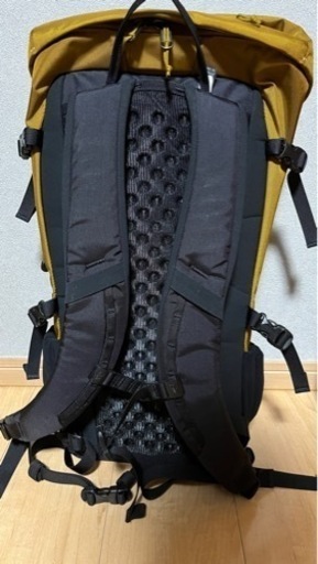 Arc’teryx アークテリクス BRIZE 25 中古