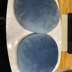 ニトリ　もちもちクッション　青　ブルー
