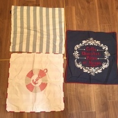 フランフランのクッションカバー 計3点の画像