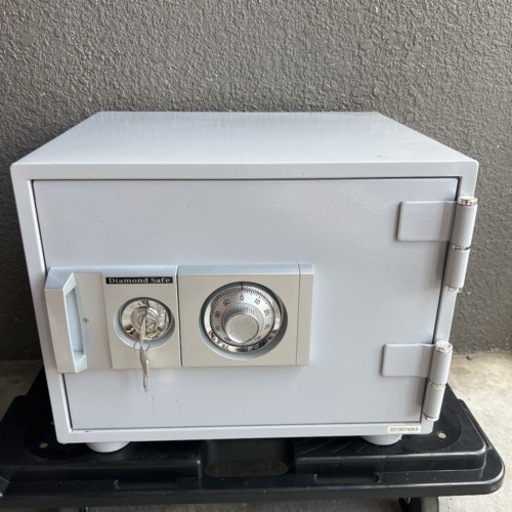 ◆耐火金庫　ダイヤル式◆