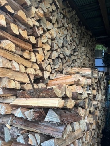 針葉樹　薪　1㎥ 約軽トラ1台