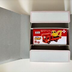トミカ★おともだちゴールド特製トミカの画像