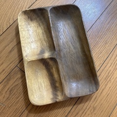 アカシア　トレイ