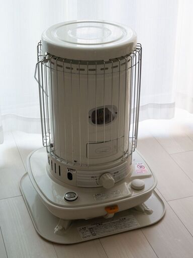 コロナ石油ストーブ（大型円筒型）17畳～23畳