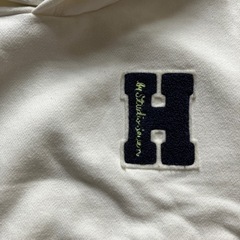 GU SEVEN トレーナーの画像