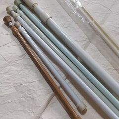 突っ張り棒とカーテンレール（未使用）