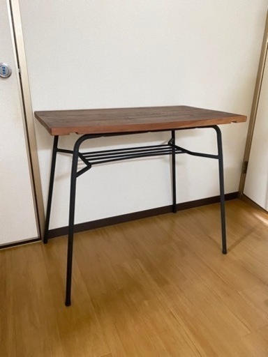 古道具屋さんのダイニングテーブル