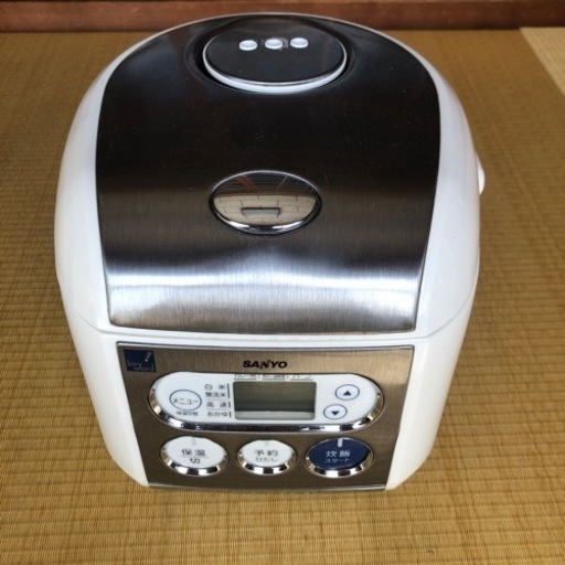 炊飯器　サンヨー