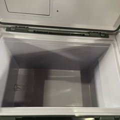 5面真空断熱　ダイワ 大型クーラーボックス　プロバイザーSSX3200R両開き32L 中古