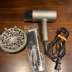 ドライヤー＆ヘアアイロンセットの画像