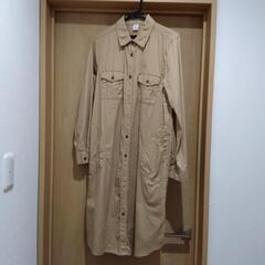 クロスツー　ロングシャツ　ベージュ　Ｍ　200円