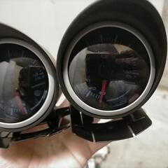 オートゲージメータとBLITZ　の画像