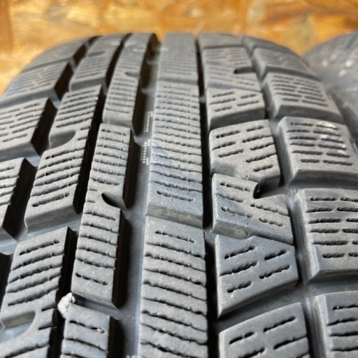 ほぼ新品　YOKOHAMA ヨコハマ　IG50プラス　185/60R15 スタッドレス タイヤ　2019年製　15インチ
