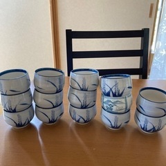 湯呑み茶碗あげます。