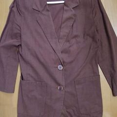 英有名服飾店M&Sの夏春スーツの画像