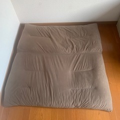 2人掛け折りたたみ座椅子ソファの画像