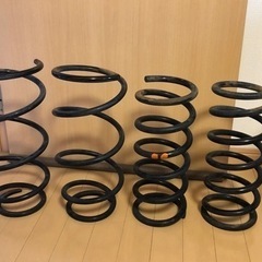アルファード10系前期　純正バネ4本セット