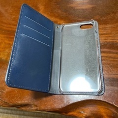 携帯電話カバー　手帳型　iPhone8の画像