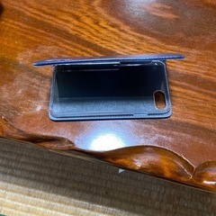 携帯電話カバー　手帳型　iPhone8の画像