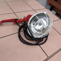 外灯　ライト4つあります。