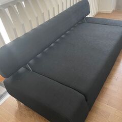 ソファベッド差し上げます。2階屋上から庭へ吊り下ろし搬出すること...