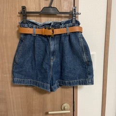ZARA デニムショットパンツ　①