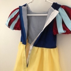 ディズニー　白雪姫　ドレスの画像