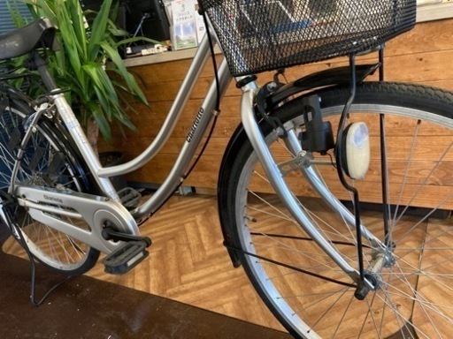26インチ　自転車　シルバー×ブラック
