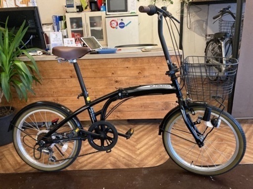 【カゴ・ライト付き】6段変速　20インチ折りたたみ自転車　ブラック