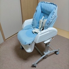Aprica電動ベビーチェア