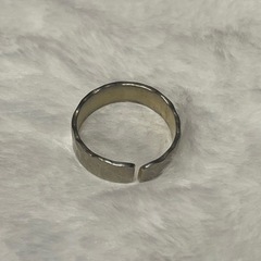 リング 打ち出し加工風デザイン 指輪  の画像