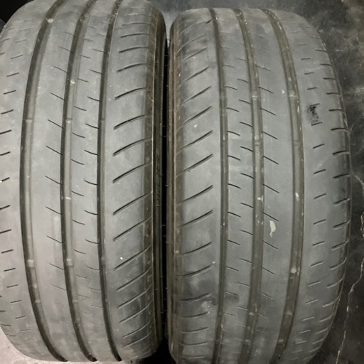215/45r17 ブリジストン　中古タイヤ2本価格