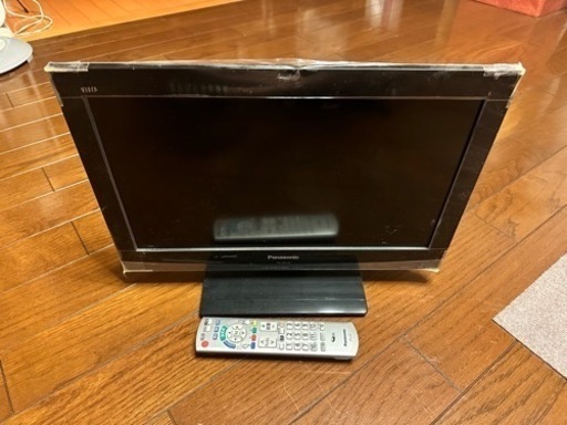 パナソニック　19インチ　液晶テレビ