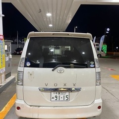 トヨタ ヴォクシーの画像
