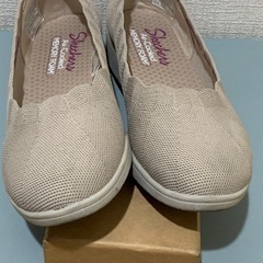 【購入額8000円→6000円】 SKECHERS パンプス フラットシューズの画像